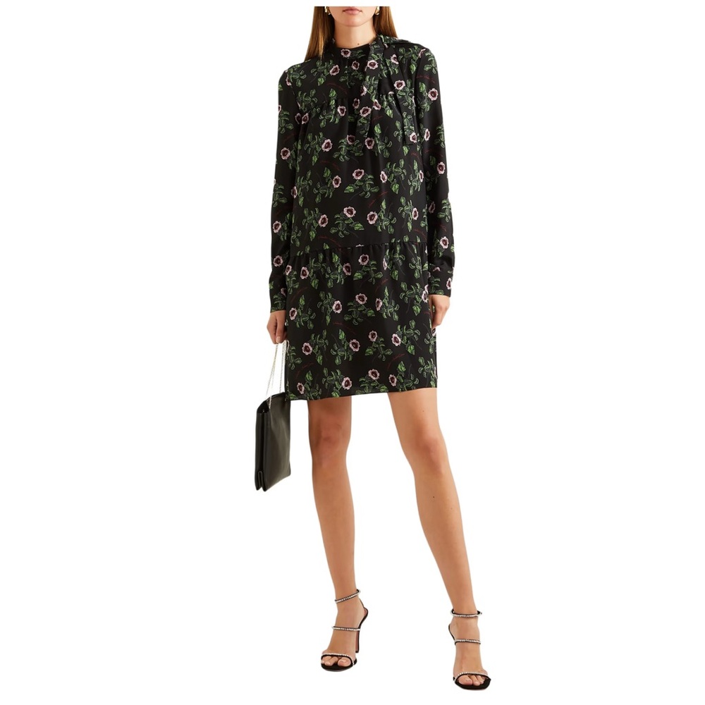 VALENTINO GARAVANI
bow tiered silk crepe de chine mini dress